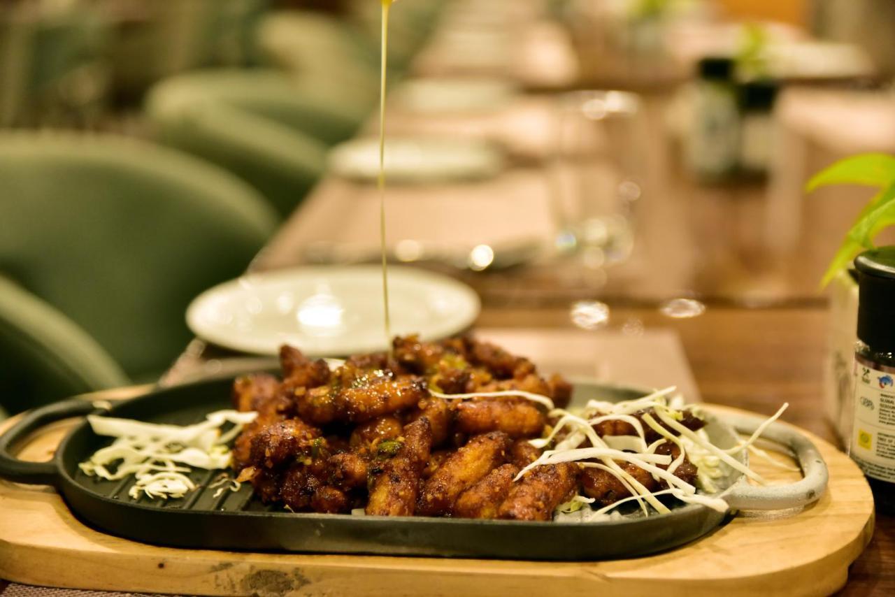 The Fern Residency Sarnath Hotel Varanasi Ngoại thất bức ảnh
