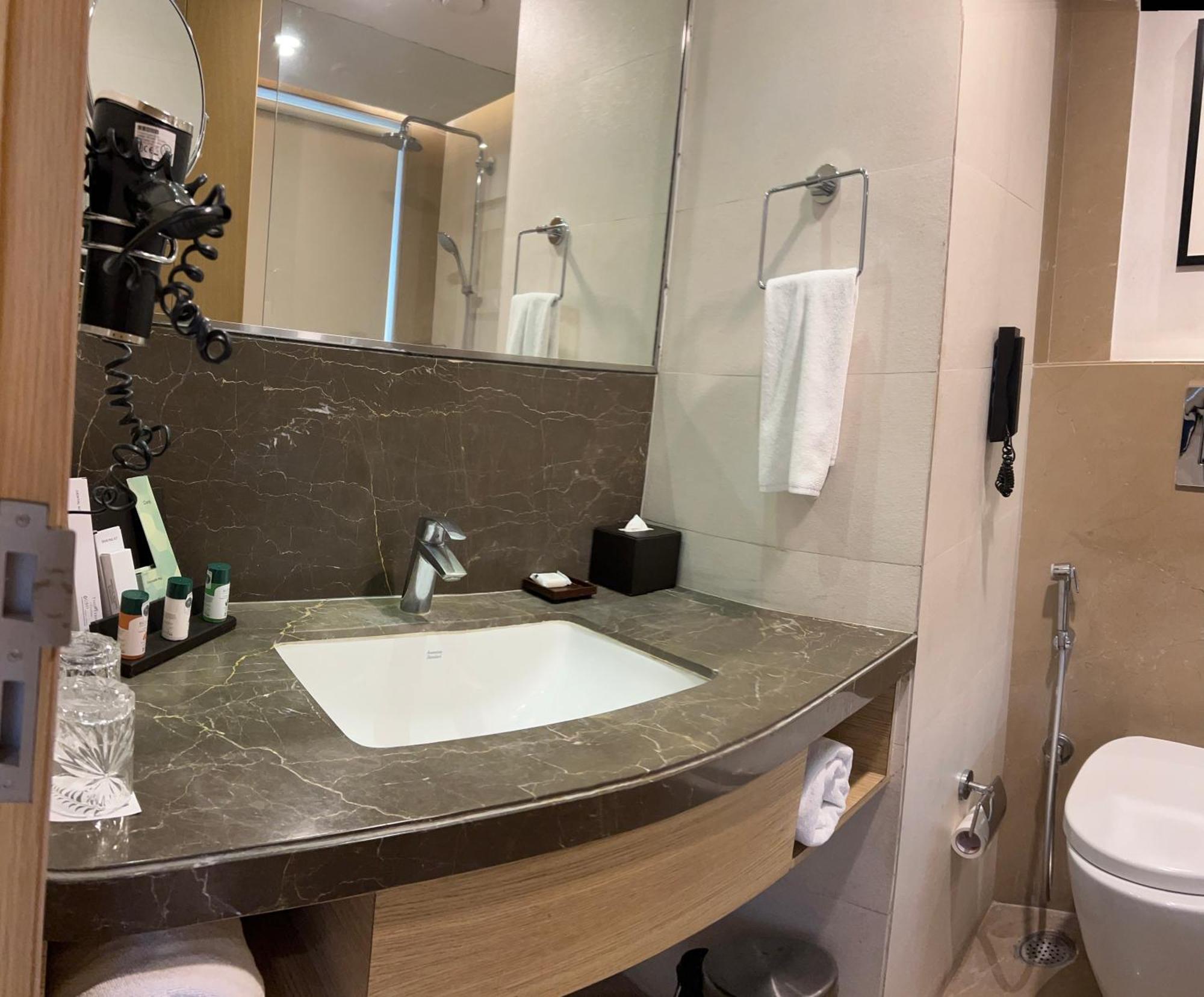The Fern Residency Sarnath Hotel Varanasi Ngoại thất bức ảnh
